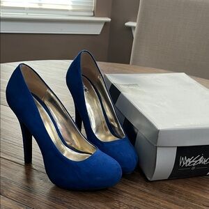Mossimo Supply Co. Royal Blue Heels